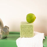 savon cube verveine