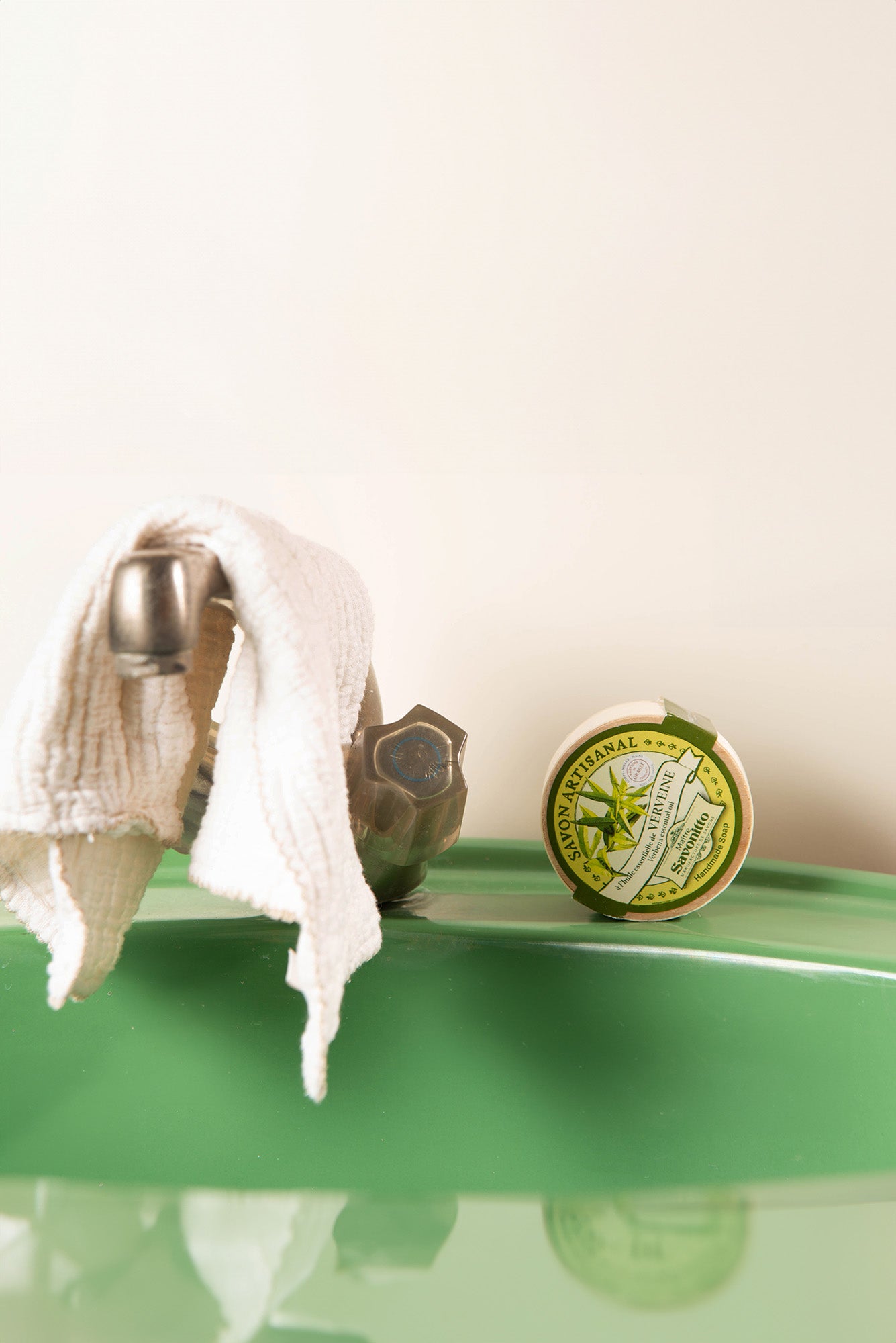 savon verveine dans boite en bois