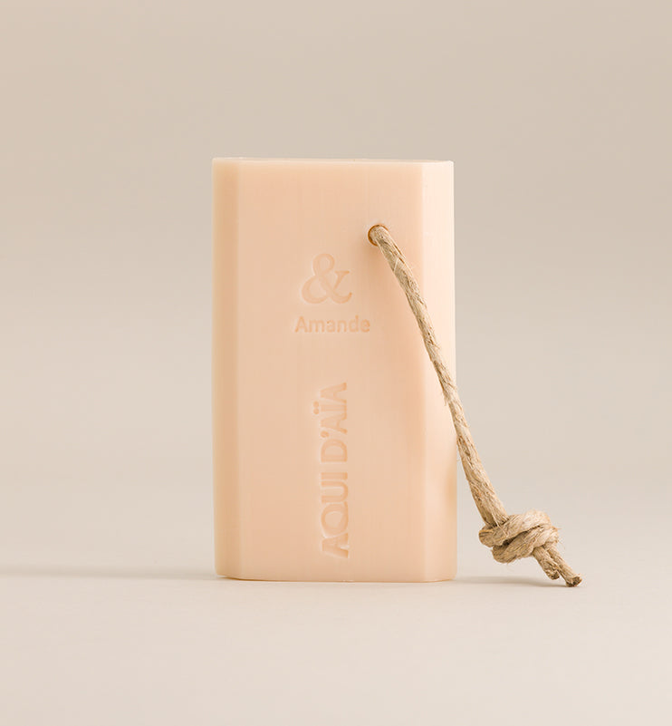 Savon tranche sur corde amande 100g, savon naturel artisanal made in Provence