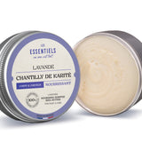 Chantilly de karité à la lavande, soin multi usages pour le corps et les cheveux, à la texture onctueuse et aérienne, idéale pour nourrir et adoucir la peau et la fibre capillaire.