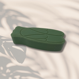 Savon cigale Figue & Olive 100g, fabrication artisanale française, soin lavant doux pour une peau souple aux accents de Provence.