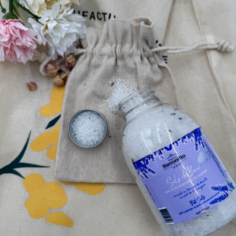 Sels de bain artisanaux à la lavande et au karité, soin relaxant et adoucissant aux sels de Camargue